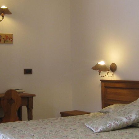 Hotel Villa Plinia Праджелато Екстериор снимка
