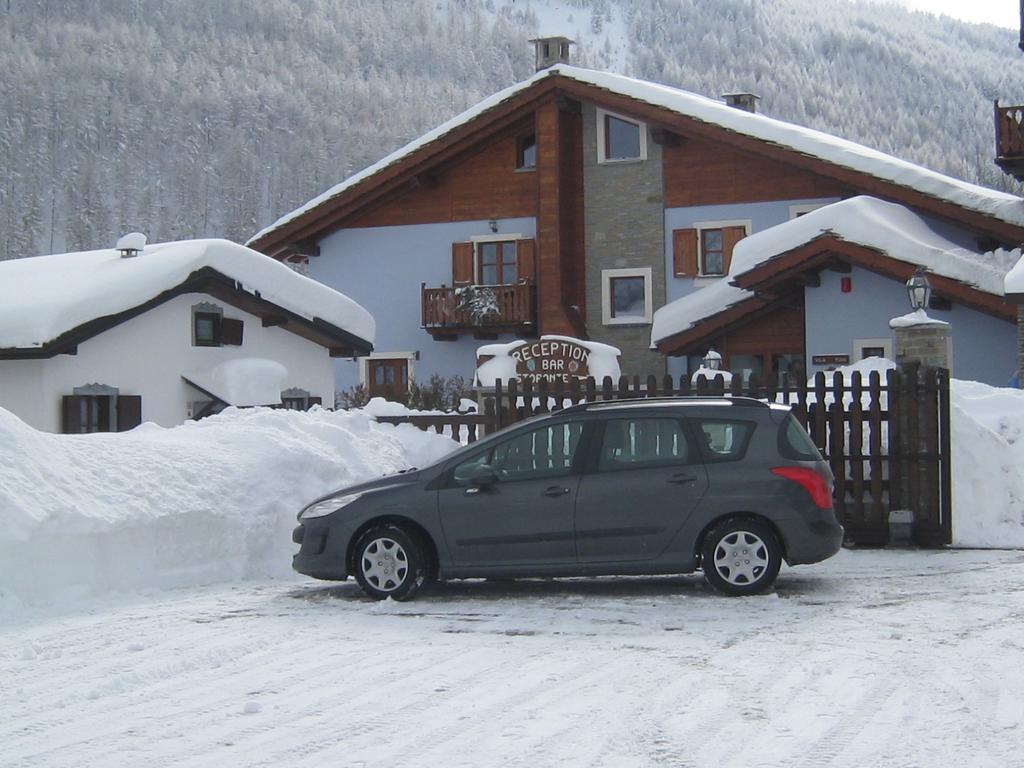 Hotel Villa Plinia Праджелато Екстериор снимка